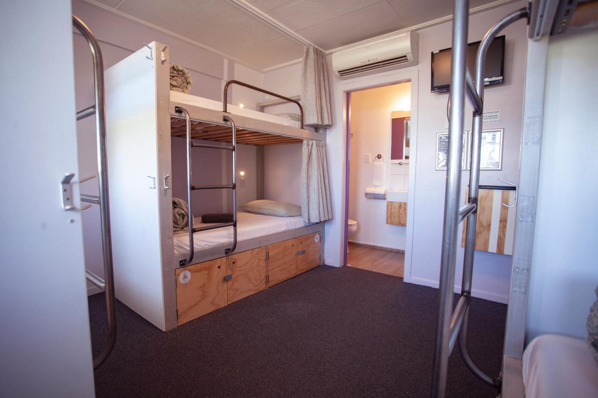Hostel Absoloot *